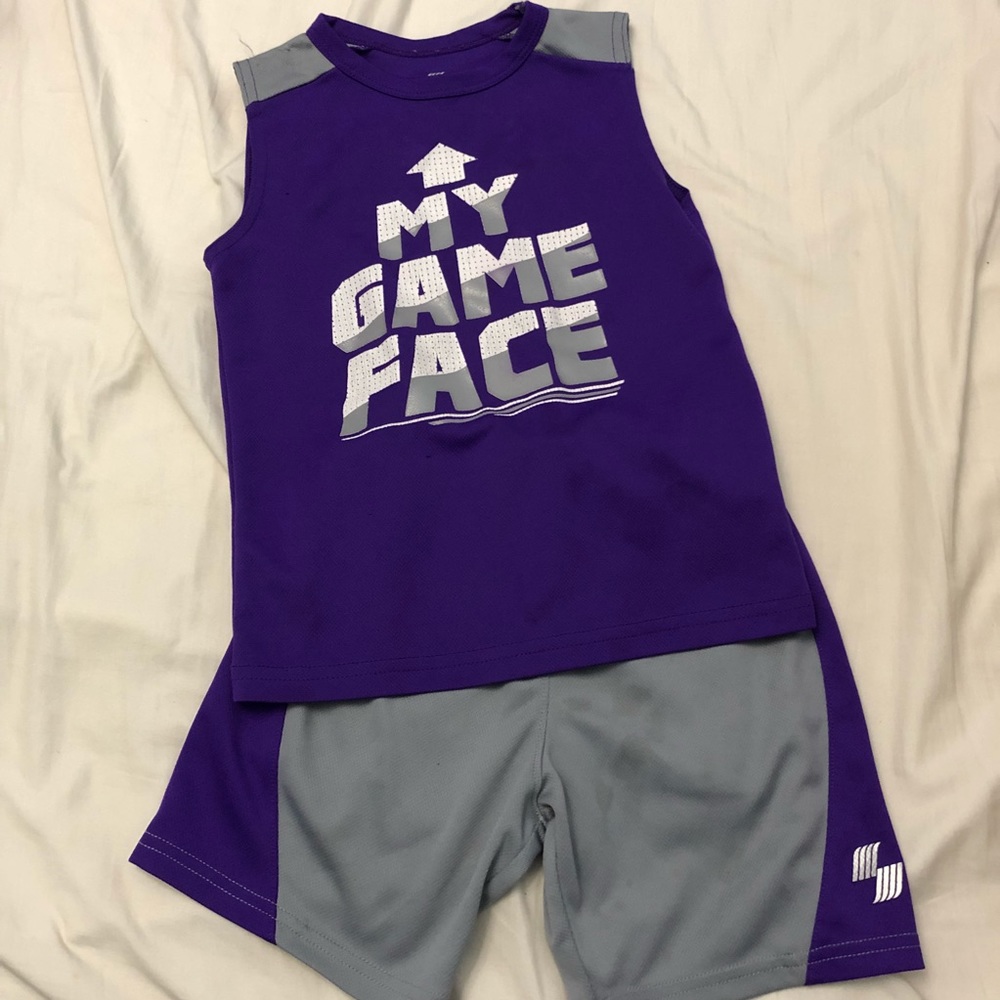 Tee and short set